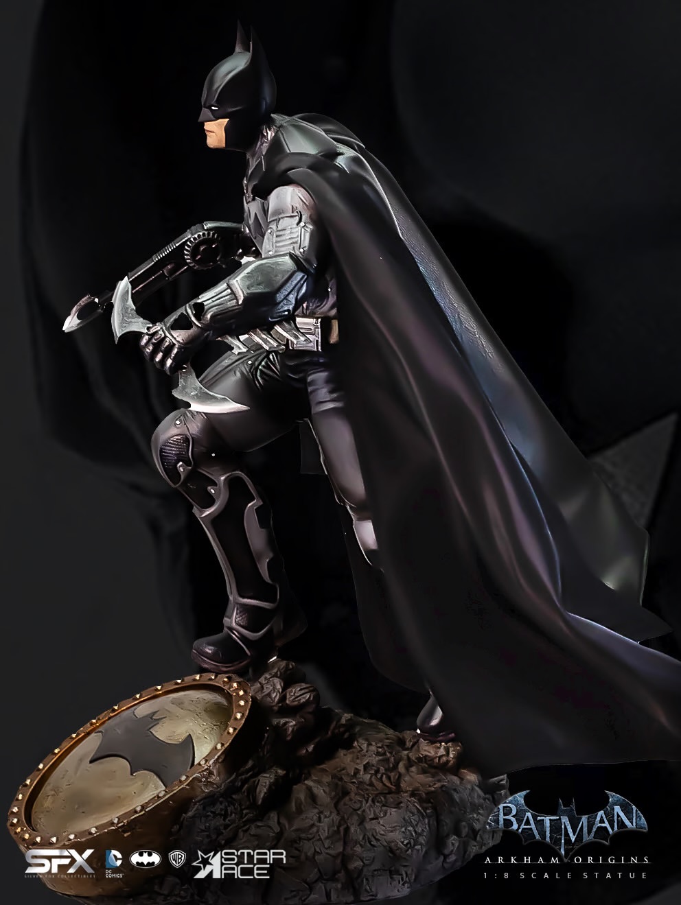 DC Comics - Figurine DC Gaming Arkham Knight Batman 18 cm - Figurine -Discount